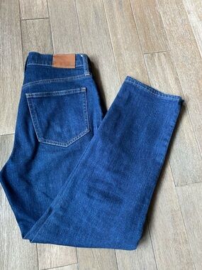 J. Crew Classic Medium Wash Blue Jeans Straight-Leg Ankle Length Jeans, Size 26